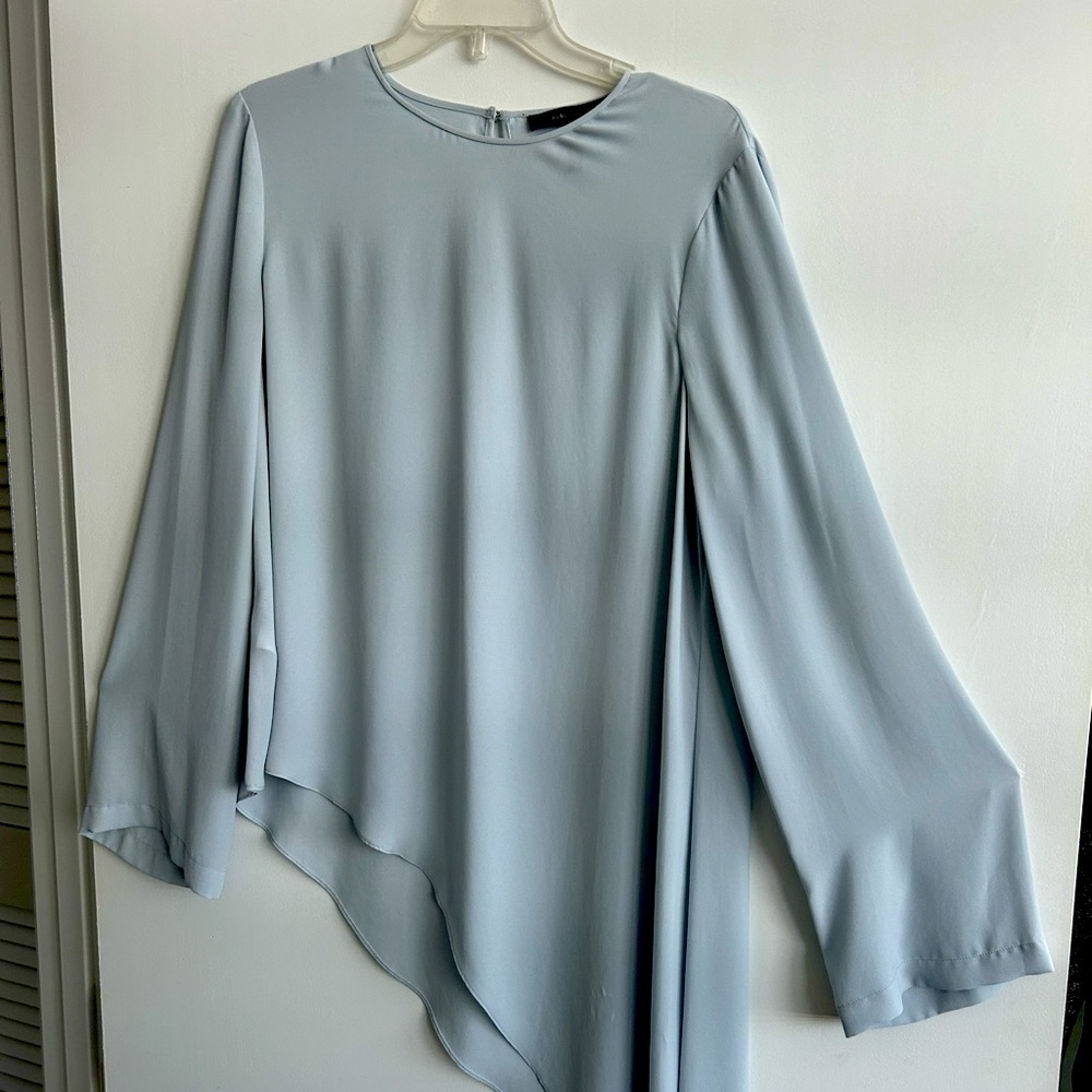 BCBG Maxazria long sleeve top